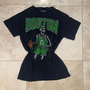 Vintage Black Boston Celtics NBA Skeleton Graphic Tee Sz S